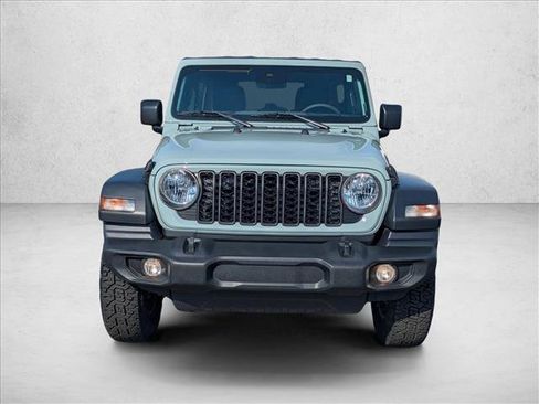 Used 2024 Jeep Wrangler Sport S image 2