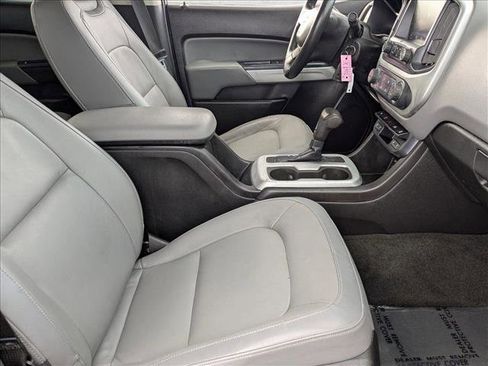 Used 2015 Chevrolet Colorado LT w/ Luxury Package image 18