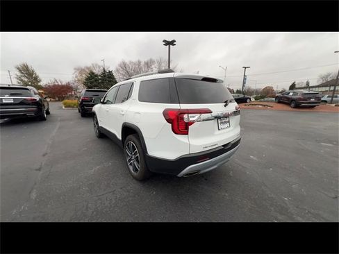 Certified 2023 GMC Acadia SLT w/ Technology Package image 6