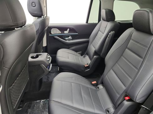 Certified 2023 Mercedes-Benz GLS 580 4MATIC image 13
