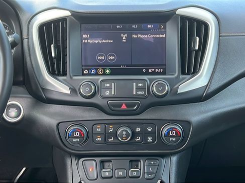 Used 2020 GMC Terrain SLT w/ Preferred Package FWD image 13