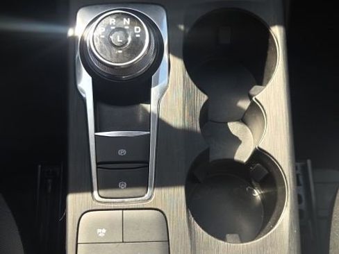 Used 2022 Ford Escape SE AWD/4WD image 35