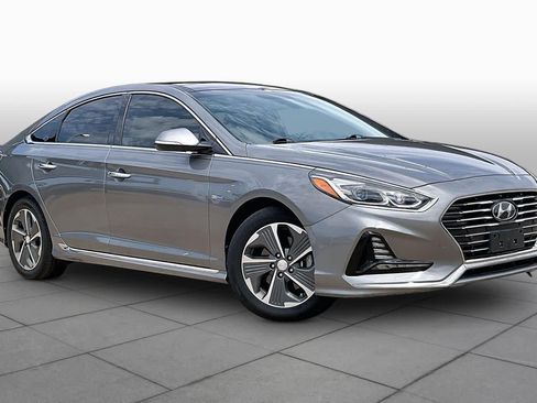 Used 2018 Hyundai Sonata Limited FWD image 3