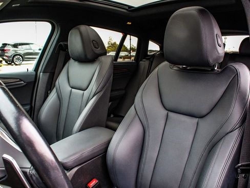 Used 2021 BMW X4 xDrive30i w/ M Sport Package image 34