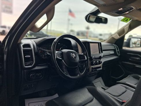 Used 2020 RAM 1500 Laramie AWD/4WD image 13