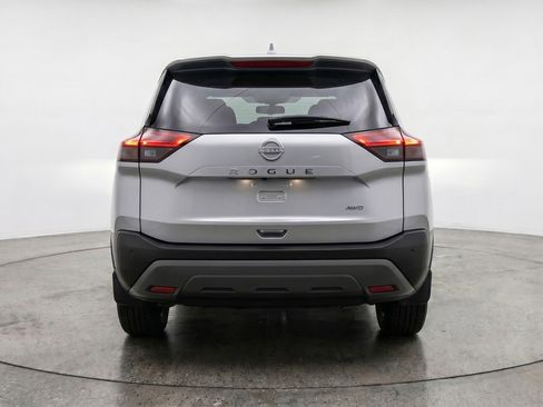 Used 2025 Nissan Rogue SV AWD/4WD image 7