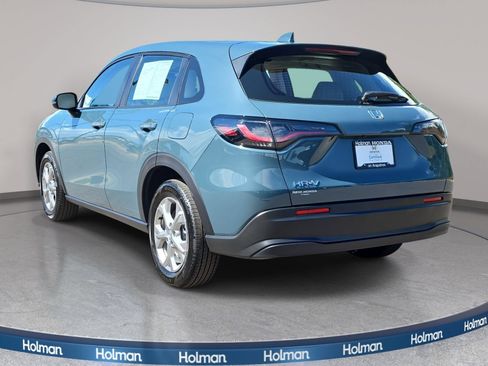 Certified 2025 Honda HR-V LX image 7