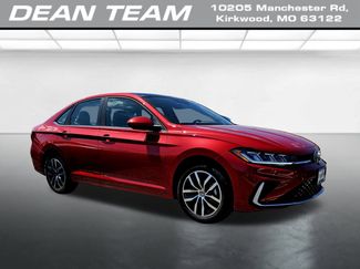 Used 2025 Volkswagen Jetta SE w/ Sunroof Package video 1