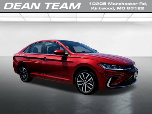 Used 2025 Volkswagen Jetta SE w/ Sunroof Package image 1