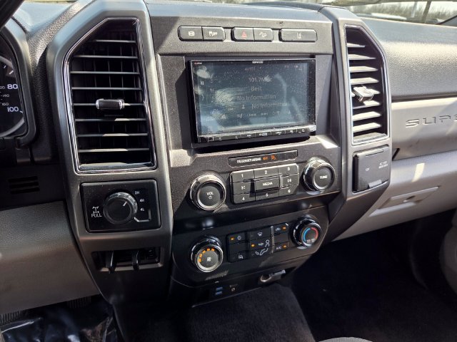 Used 2020 Ford F250 XLT w/ FX4 Off-Road Package AWD/4WD image 22