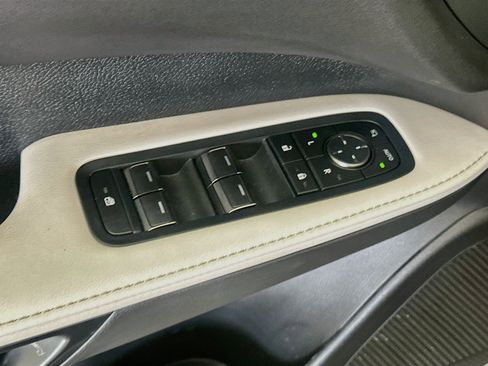 Used 2023 Lexus RX 350 Premium w/ Accessory Package AWD/4WD image 15