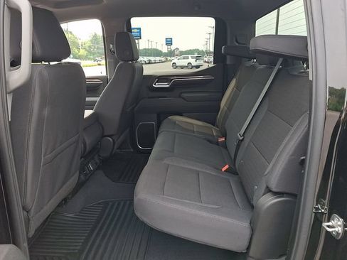 Certified 2026 Chevrolet Silverado 1500 LT AWD/4WD image 10