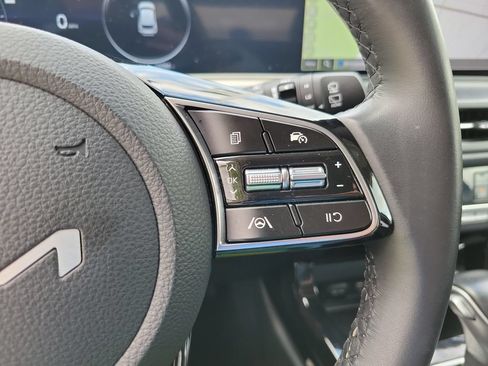 Used 2025 Kia Seltos EX w/ EX Sunroof Package FWD image 23