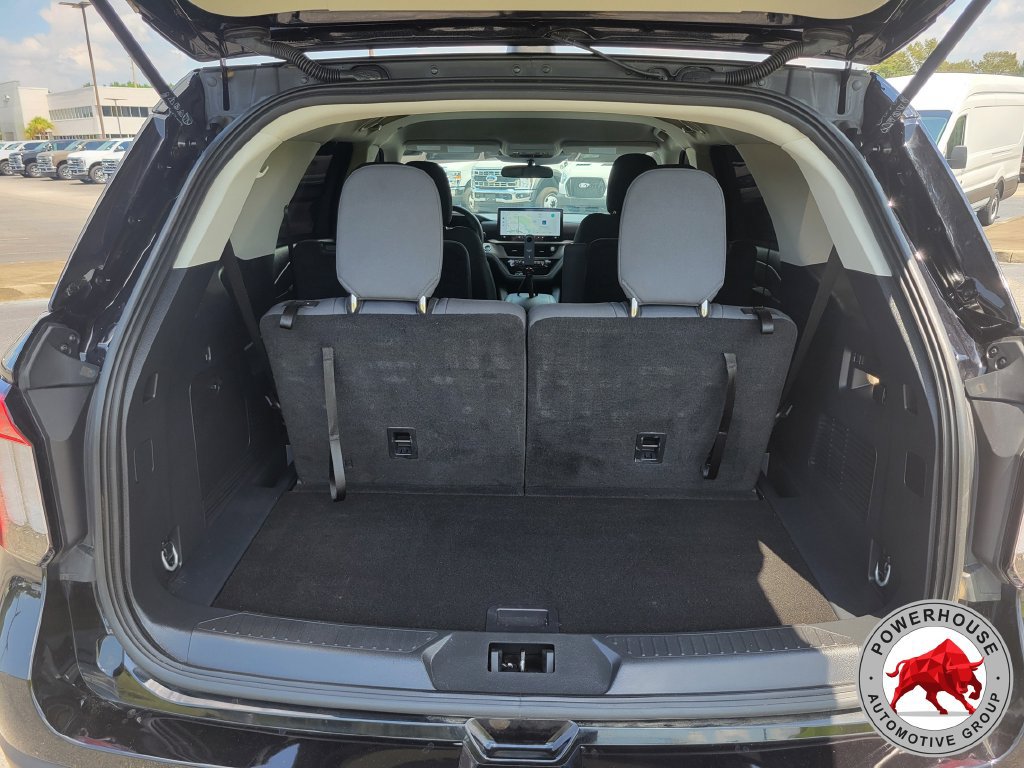 Used 2026 Ford Explorer Active RWD image 14