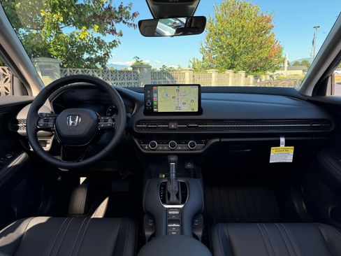 Certified 2025 Honda HR-V EX-L image 15