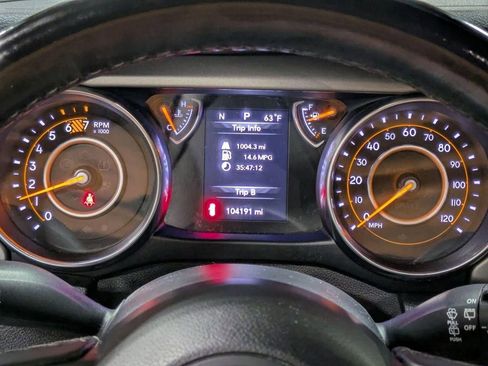 Used 2019 Jeep Wrangler Unlimited Sport S AWD/4WD image 14