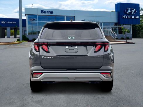 Used 2026 Hyundai Tucson SE FWD image 6
