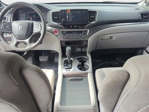 Used 2020 Honda Pilot EX image 15
