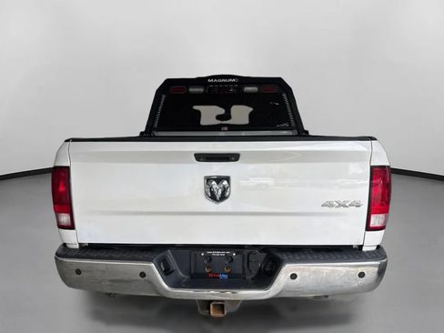 Used 2016 RAM 3500 Tradesman w/ Chrome Appearance Group AWD/4WD image 8
