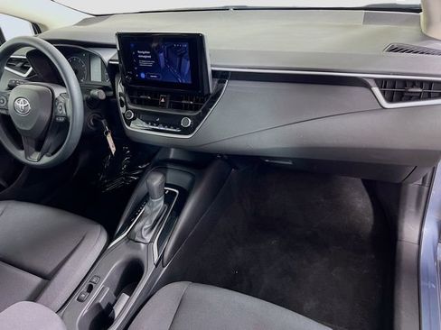 Used 2024 Toyota Corolla LE image 30