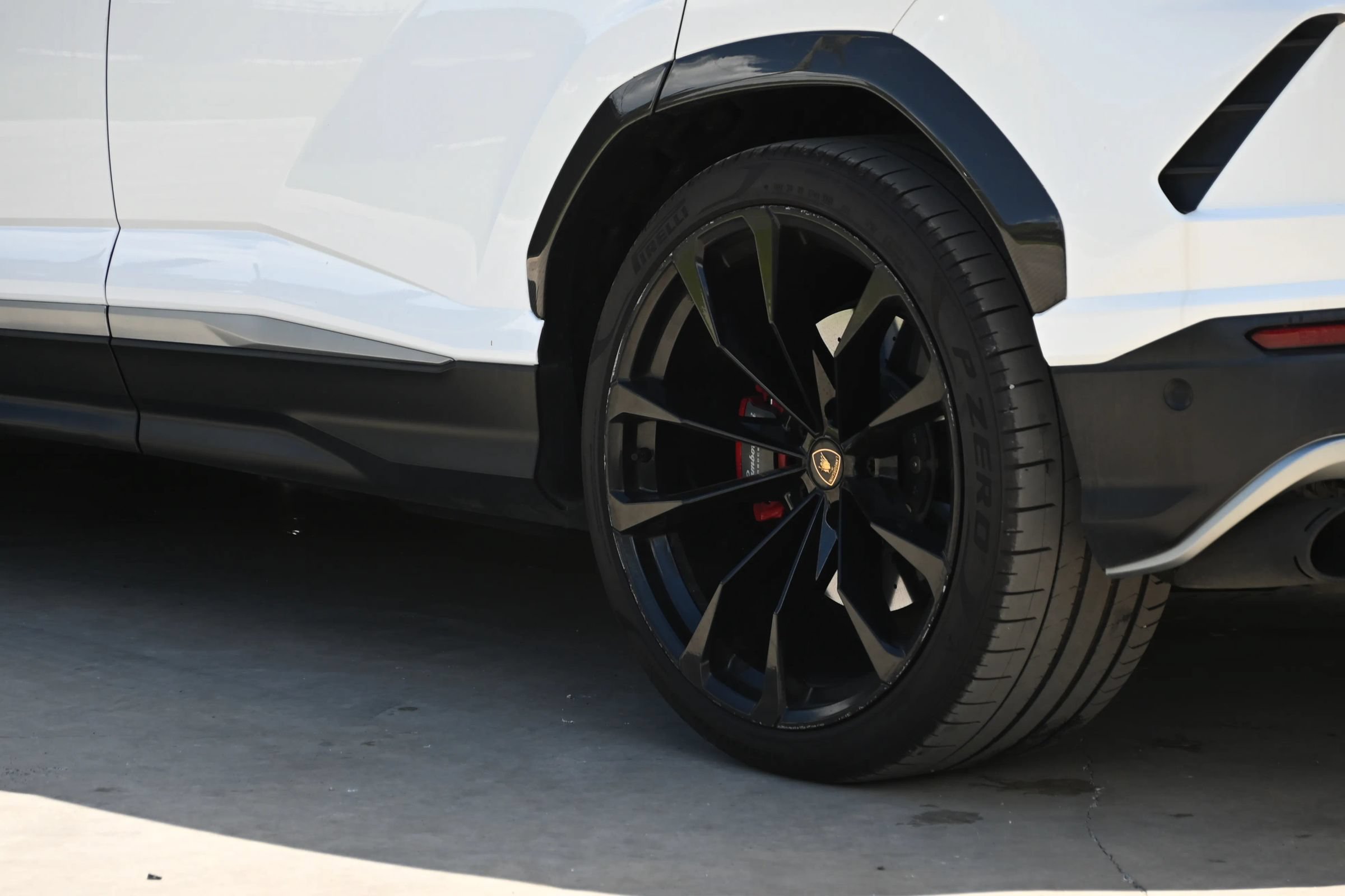 Used 2021 Lamborghini Urus AWD/4WD image 7