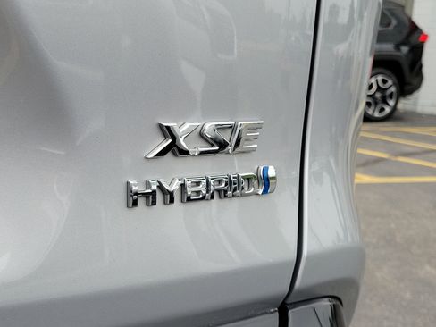 Used 2024 Toyota RAV4 XSE w/ Weather Package AWD/4WD image 7