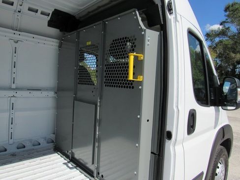 Used 2023 RAM ProMaster 2500 image 11