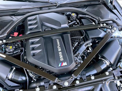 Used 2022 BMW M4 xDrive Competition w/ Executive Package AWD/4WD image 29