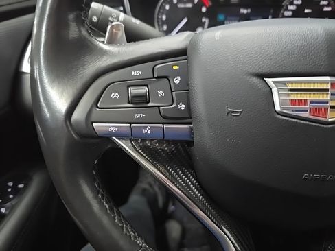 Used 2021 Cadillac XT6 Sport AWD/4WD image 20