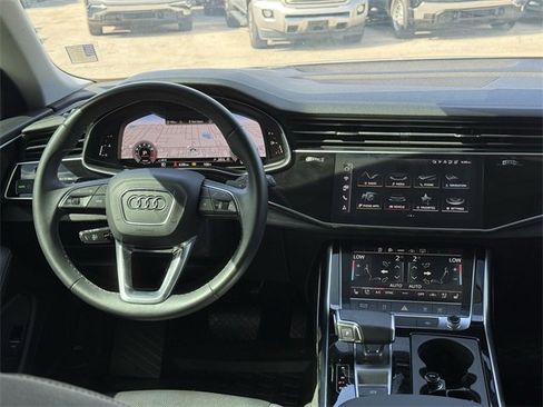 Used 2023 Audi Q8 Premium Plus w/ Premium Plus Package image 20