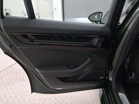 New 2026 Porsche Panamera image 30