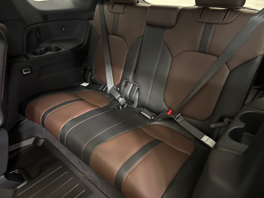 New 2026 Honda Pilot TrailSport image 17
