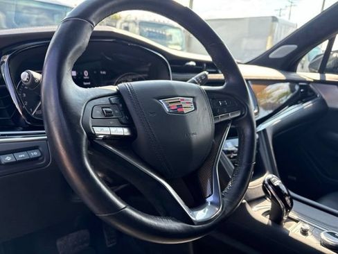 Certified 2023 Cadillac XT6 Premium Luxury w/ Platinum Package AWD/4WD image 7