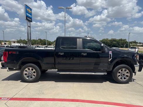 Used 2021 Ford F250 XL w/ STX Appearance Package AWD/4WD image 6