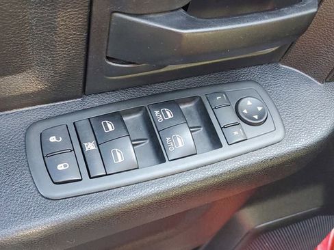 Used 2013 RAM 1500 Express AWD/4WD image 15