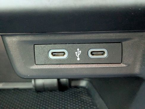 Used 2024 Volkswagen Jetta Sport image 23