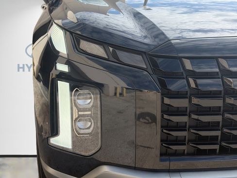 Used 2025 Hyundai Palisade SEL FWD image 34