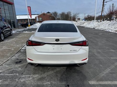 Used 2022 Lexus ES 350 image 4