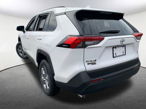 New 2025 Toyota RAV4 XLE image 11