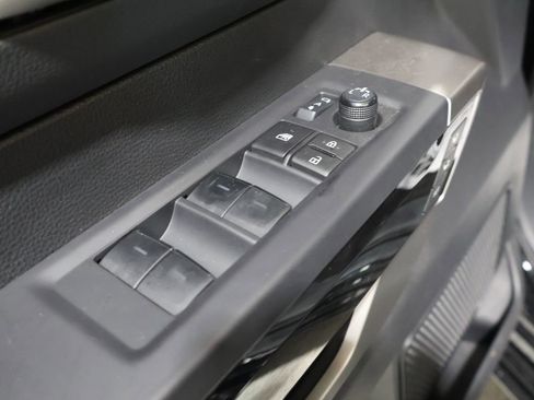 Used 2023 Toyota Tundra Limited image 13