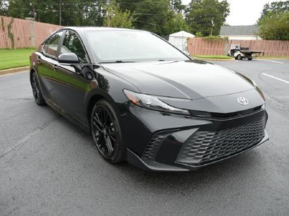 Used 2025 Toyota Camry SE