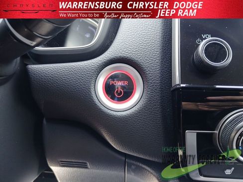 Used 2021 Honda CR-V Touring image 27