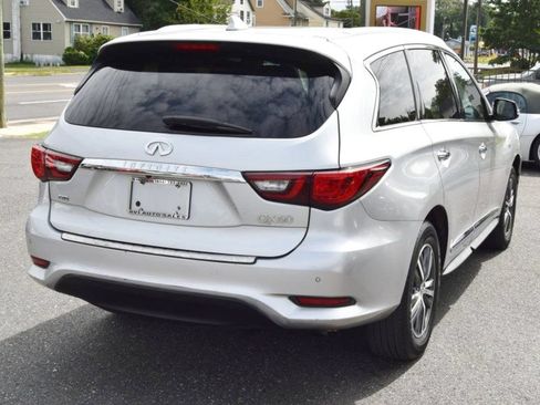 Used 2019 INFINITI QX60 Luxe w/ Essential Package AWD/4WD image 9