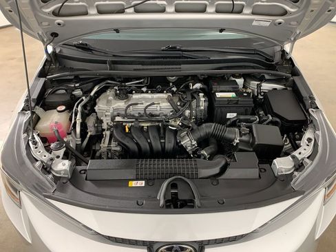Used 2020 Toyota Corolla LE image 38