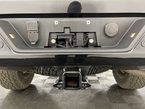 Used 2022 GMC Sierra 2500 AT4 w/ AT4 Preferred Package image 7
