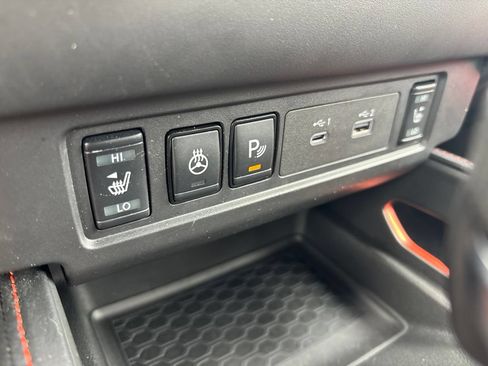 Certified 2024 Nissan Frontier PRO-4X w/ Pro Convenience Package AWD/4WD image 25