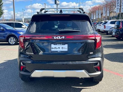 Certified 2024 Kia Seltos SX w/ SX Sunroof Package image 6