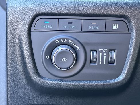 New 2024 Jeep Grand Cherokee Limited 4xe w/ Luxury Tech Group II image 19