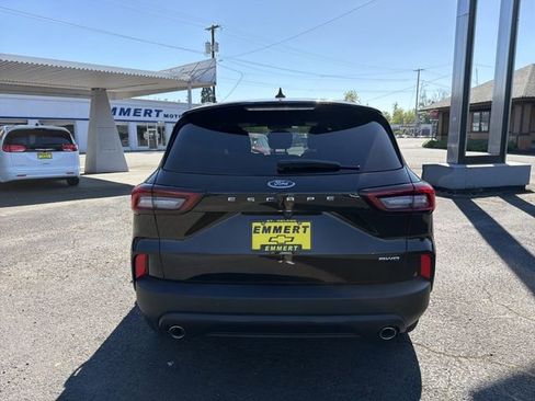 Used 2025 Ford Escape ST-Line Select AWD/4WD image 4