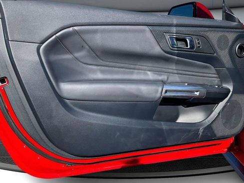 Used 2024 Ford Mustang GT Premium image 19